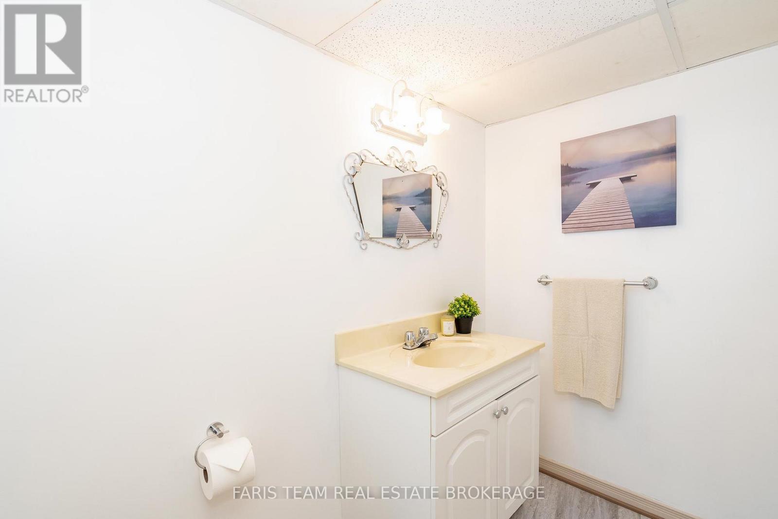 78 Mckibbon Drive, Meaford, Ontario  N4L 1C6 - Photo 34 - X12835272