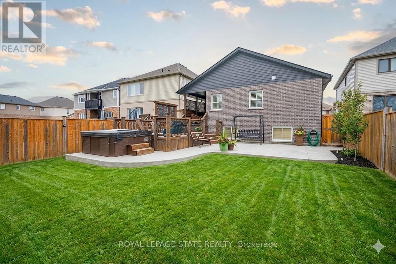 117 Monarch Street, Welland, Ontario  L3C 0E6 - Photo 39 - X12847712