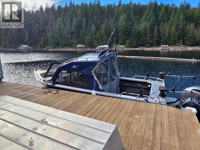 9436 Powell Lake, Powell River, British Columbia   - Photo 5 - 19449