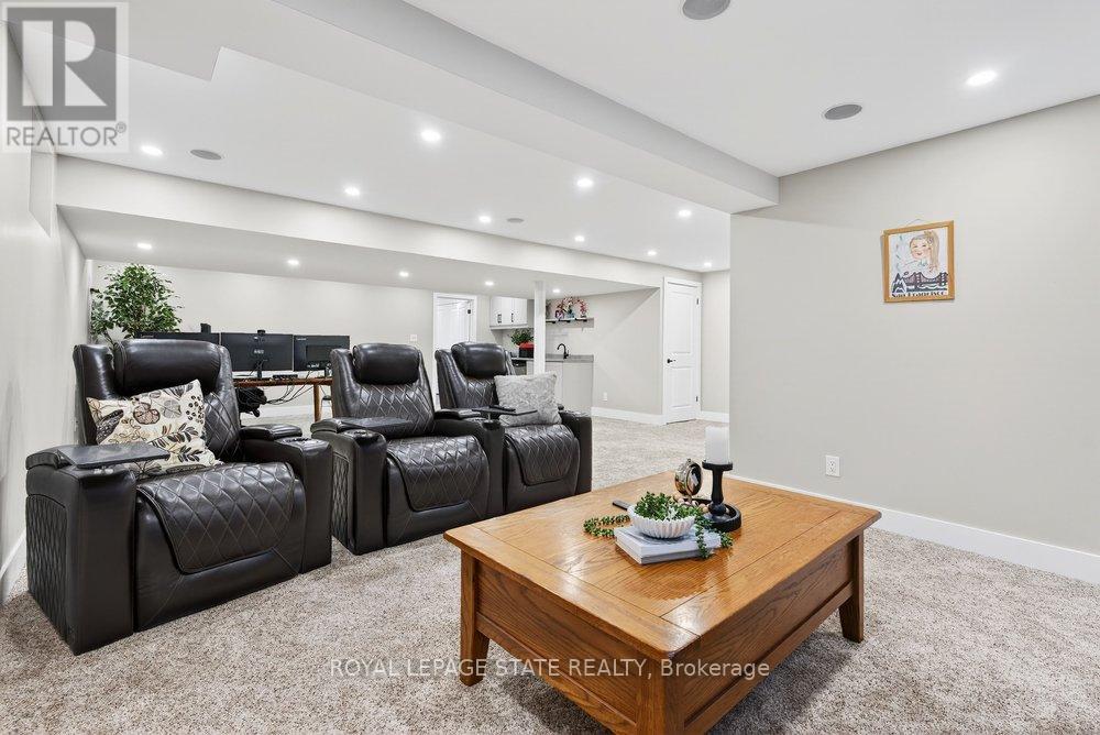 117 Monarch Street, Welland, Ontario  L3C 0E6 - Photo 30 - X12847712