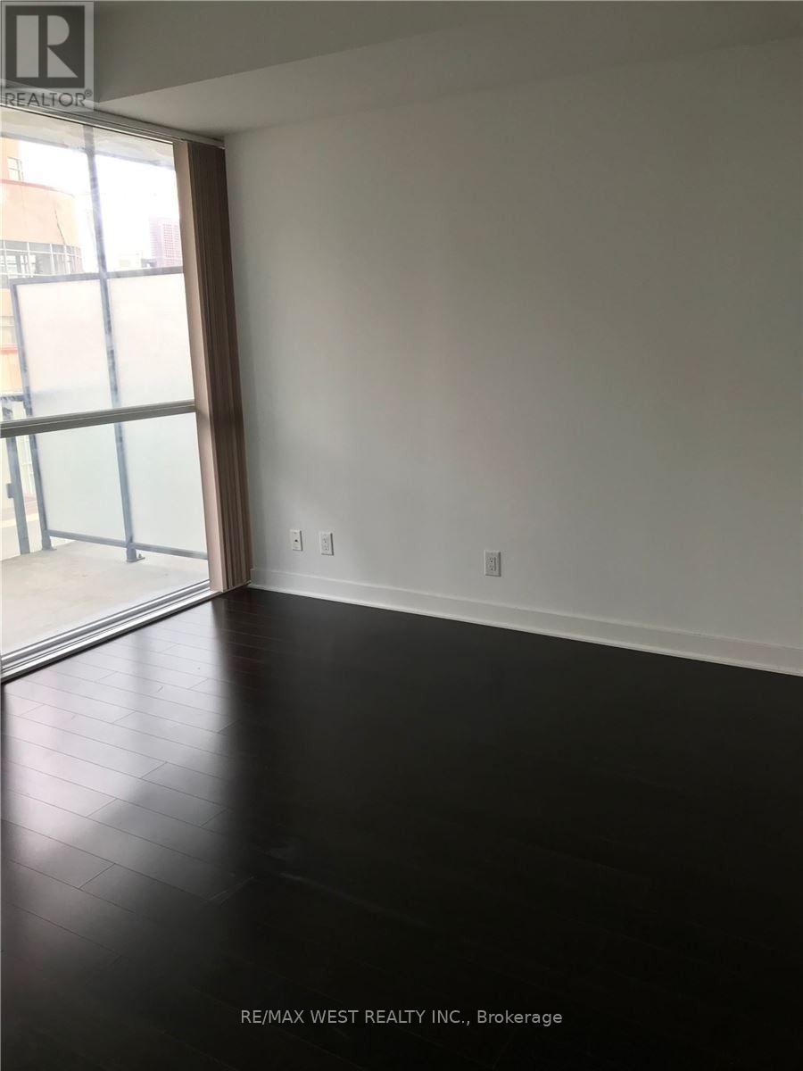 1106 - 15 Grenville Street, Toronto, Ontario  M4Y 1A1 - Photo 4 - C12978824