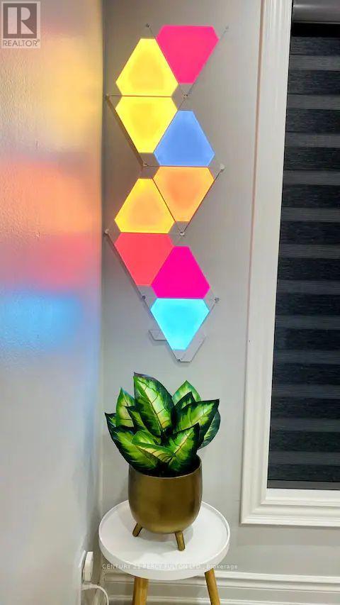 10 Clementine Square, Toronto, Ontario  M1G 2V7 - Photo 4 - E12978754