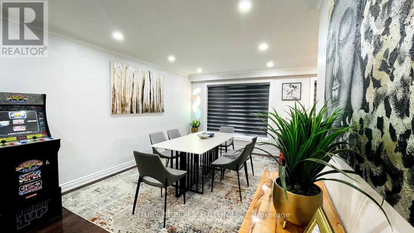 10 Clementine Square, Toronto, Ontario  M1G 2V7 - Photo 8 - E12978754