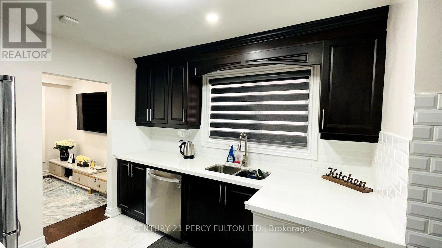 10 Clementine Square, Toronto, Ontario  M1G 2V7 - Photo 9 - E12978754