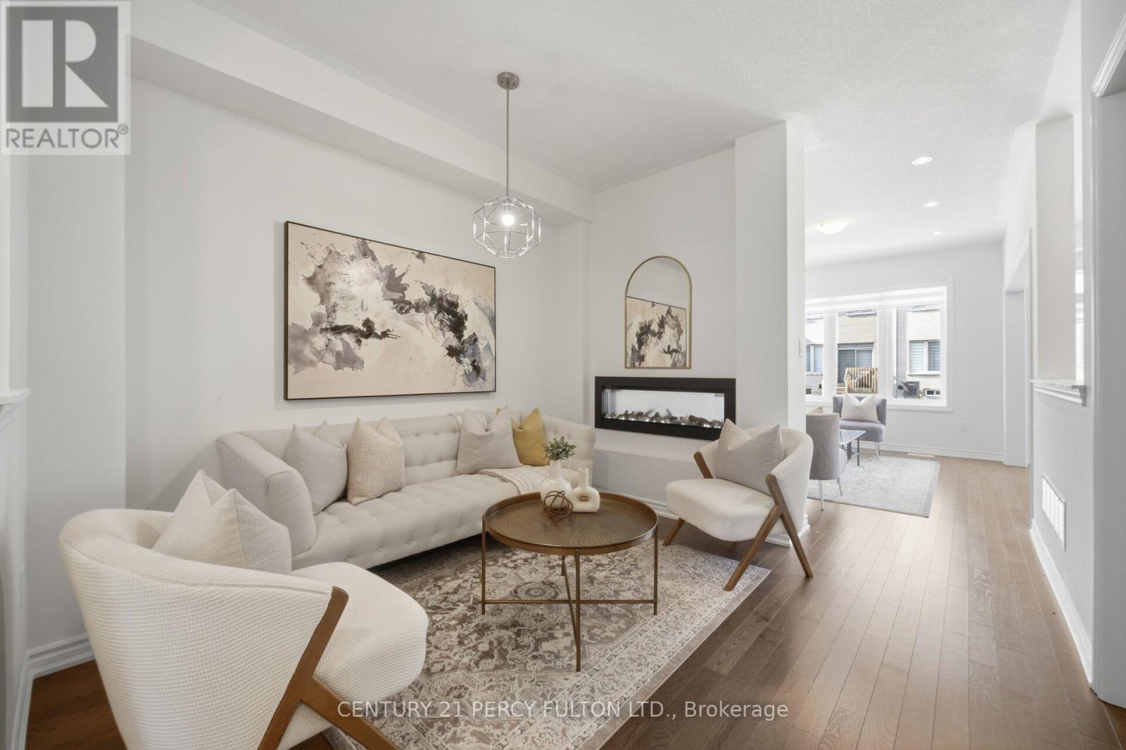 32 Mountainside Crescent, Whitby, Ontario  L1R 0P5 - Photo 3 - E12978836