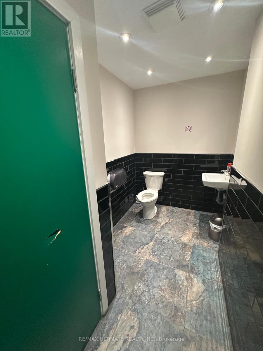 35 King Street E, Oshawa, Ontario  L1H 1B2 - Photo 15 - E12978840