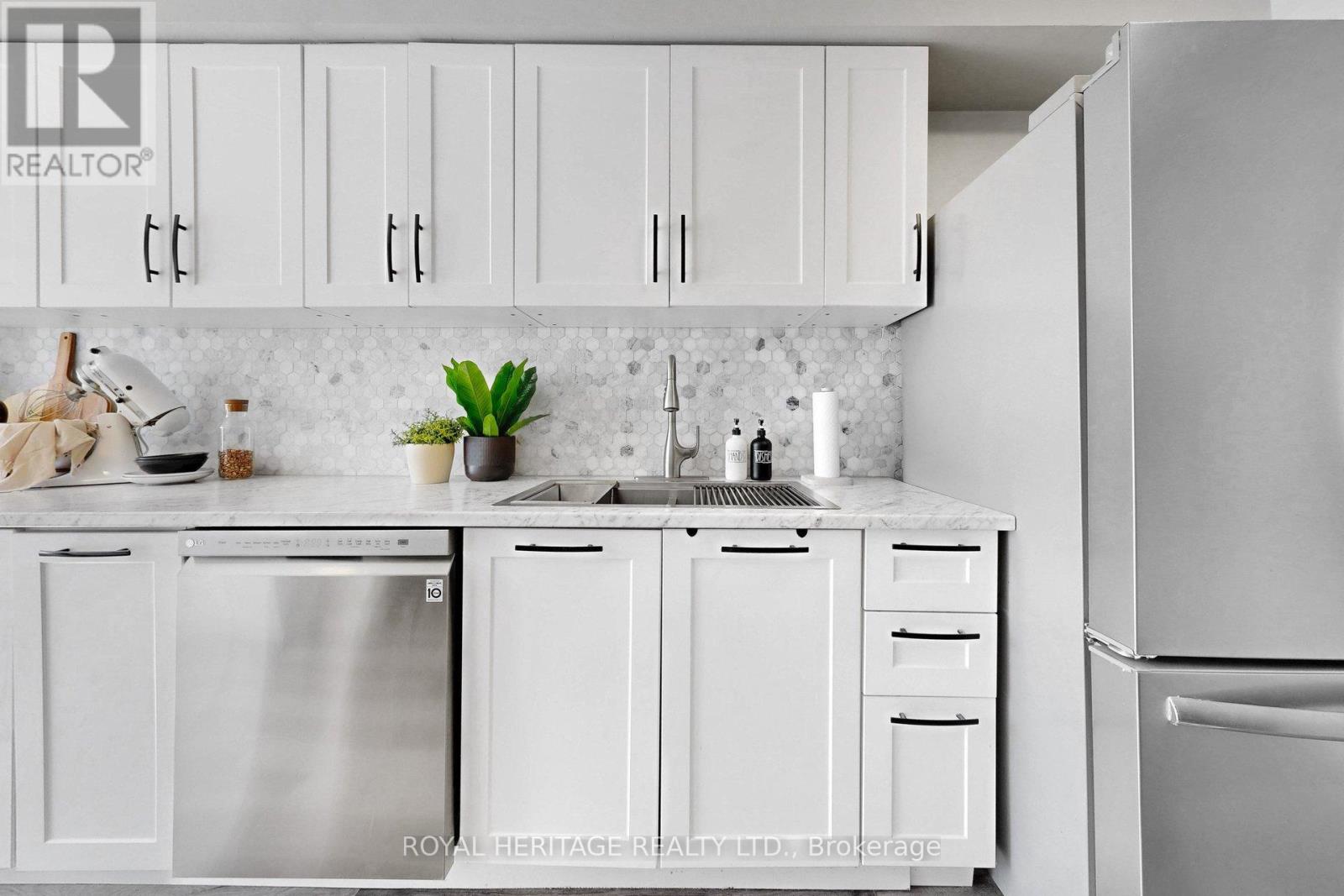 31 - 155 Glovers Road, Oshawa, Ontario  L1G 7A4 - Photo 5 - E12978860