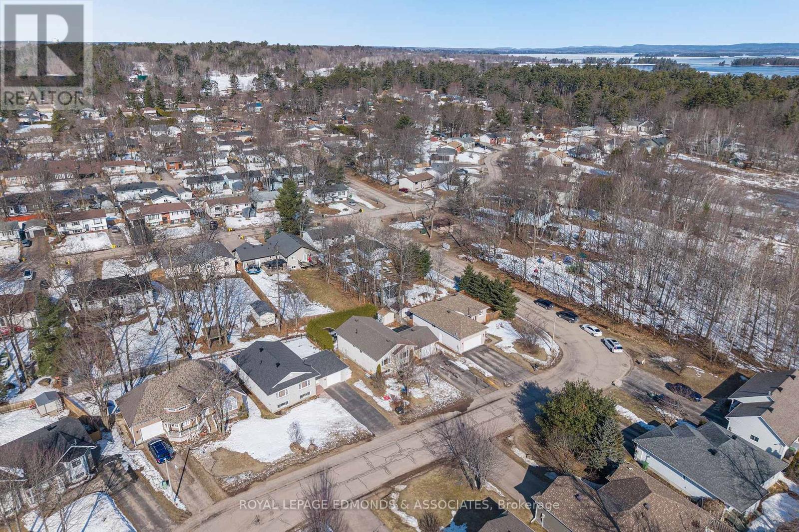 34 Bayshore Drive, Petawawa, Ontario  K8H 3R7 - Photo 50 - X12976596