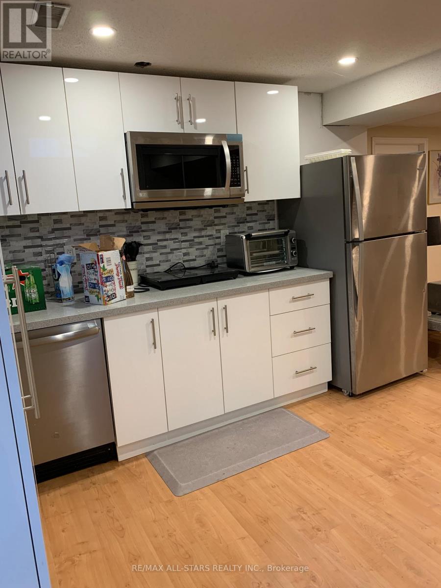 Bsmt - 72 Calderbridge Crescent, Markham, Ontario  L3R 9M7 - Photo 5 - N12978792