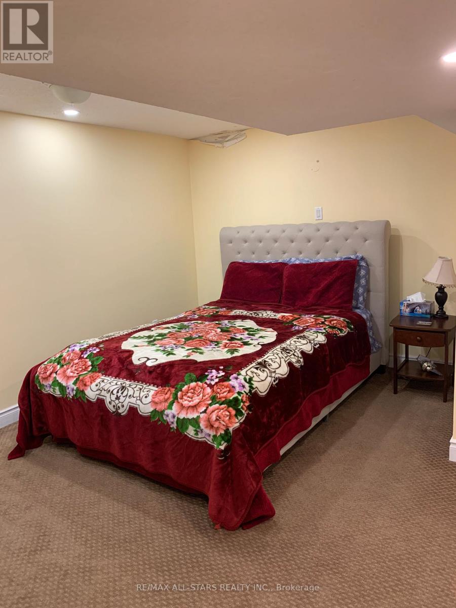 Bsmt - 72 Calderbridge Crescent, Markham, Ontario  L3R 9M7 - Photo 6 - N12978792