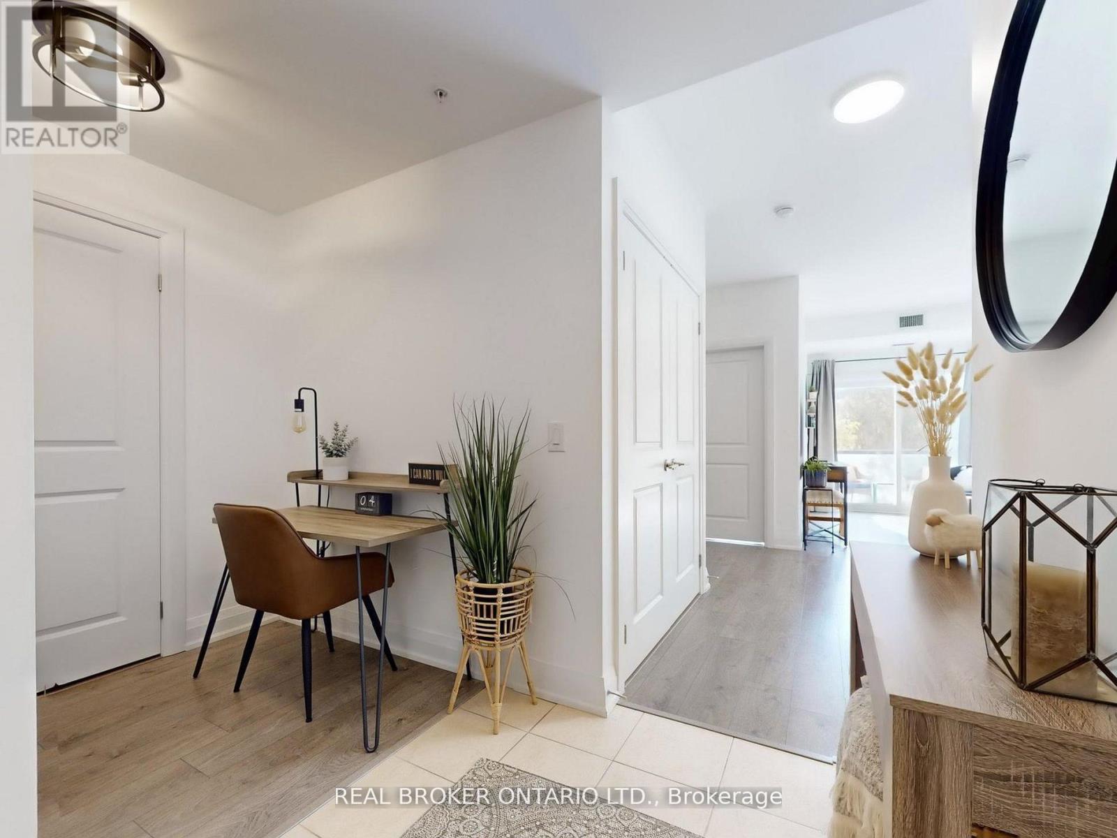 122 - 481 Rupert Avenue, Whitchurch-Stouffville, Ontario  L4A 1Y7 - Photo 10 - N12978826