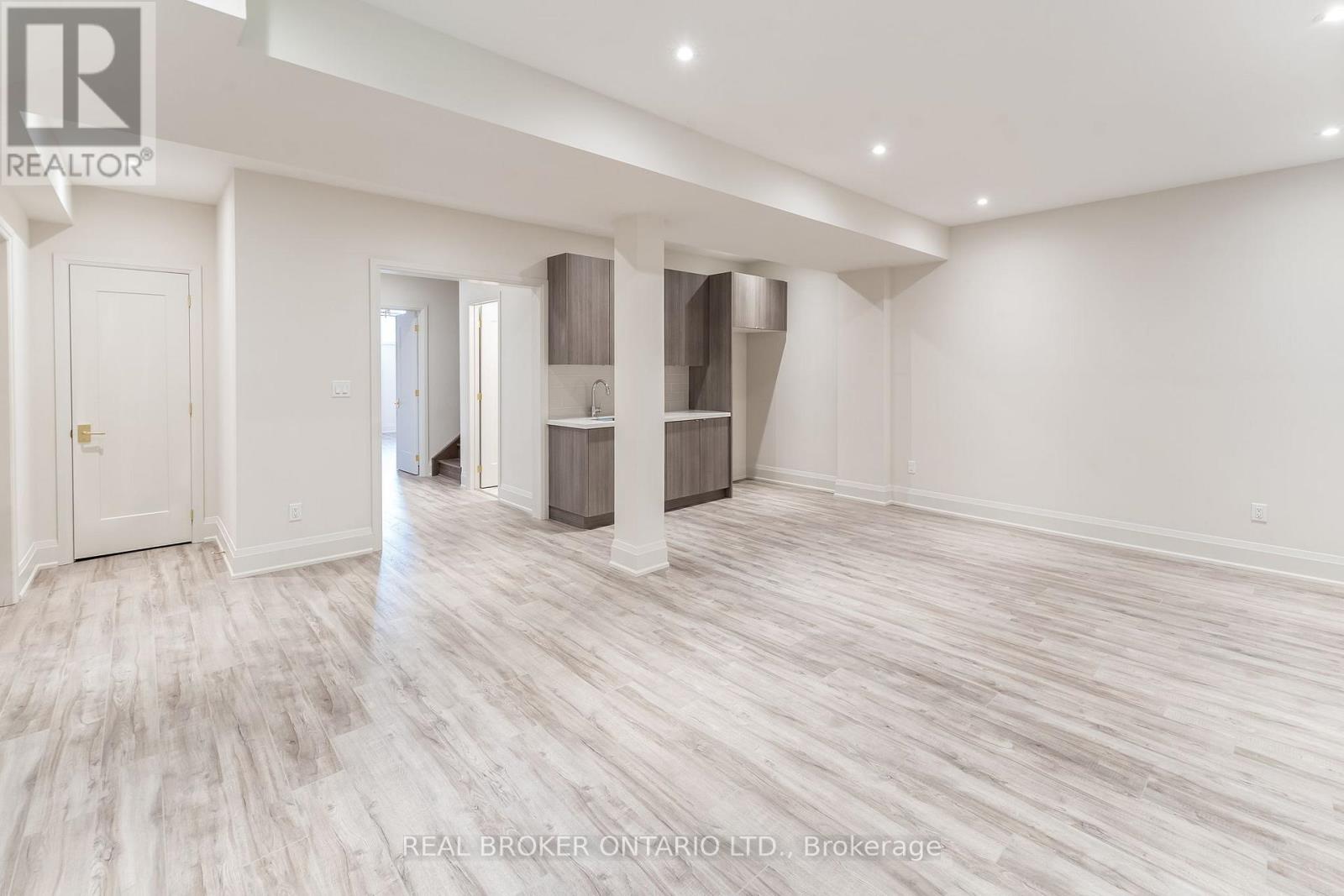 9 Vern Robertson Gate, Uxbridge, Ontario  L9P 0R9 - Photo 18 - N12978880