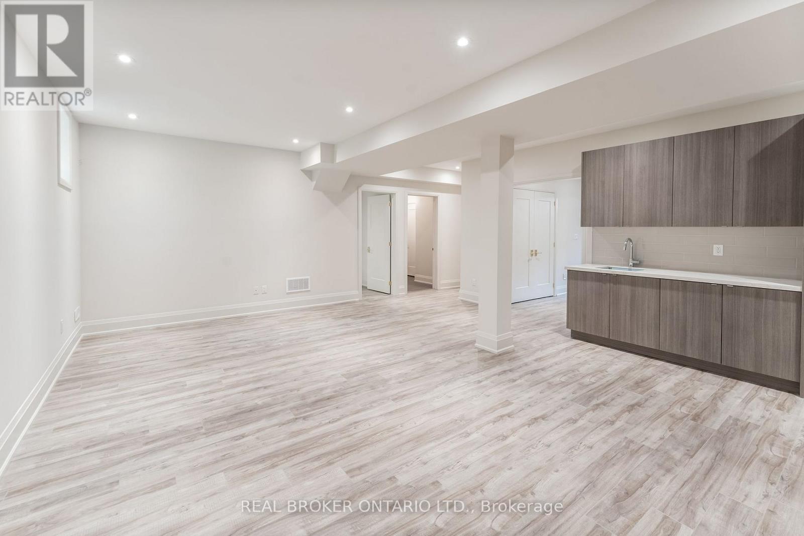 9 Vern Robertson Gate, Uxbridge, Ontario  L9P 0R9 - Photo 19 - N12978880