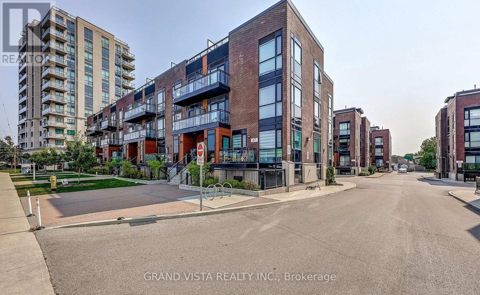 B602 - 5279 HIGHWAY 7, Vaughan, Ontario