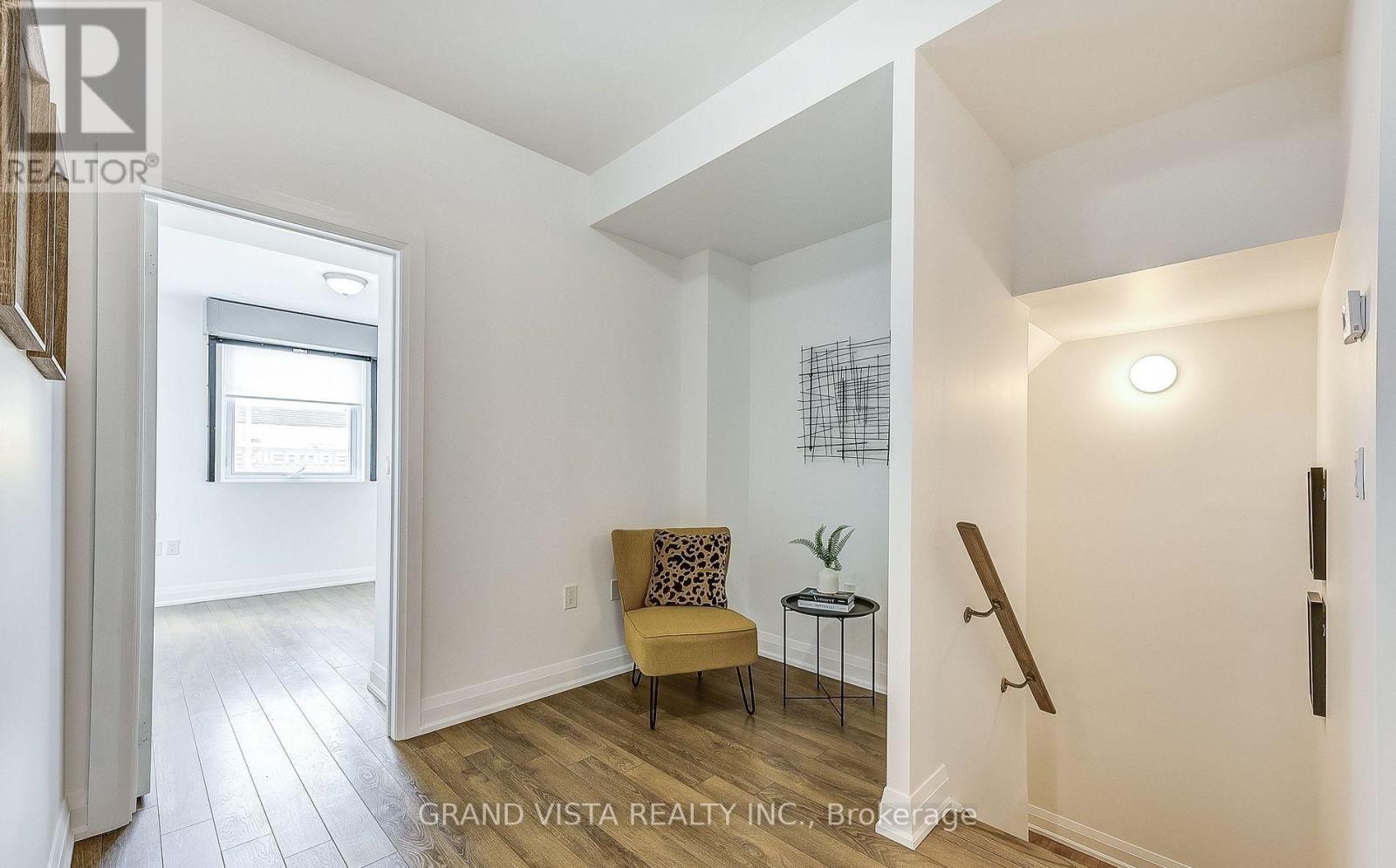 B602 - 5279 Highway 7, Vaughan, Ontario  L4L 0J1 - Photo 23 - N12978900