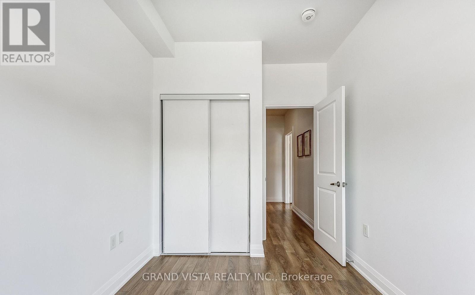 B602 - 5279 Highway 7, Vaughan, Ontario  L4L 0J1 - Photo 27 - N12978900