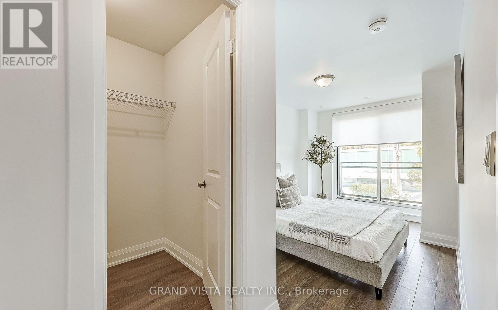 B602 - 5279 Highway 7, Vaughan, Ontario  L4L 0J1 - Photo 28 - N12978900