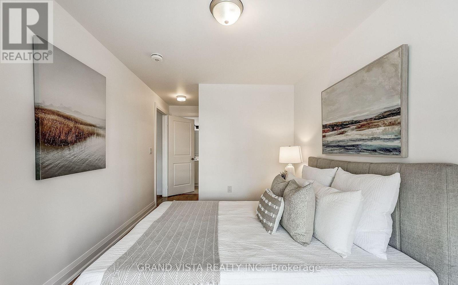 B602 - 5279 Highway 7, Vaughan, Ontario  L4L 0J1 - Photo 30 - N12978900