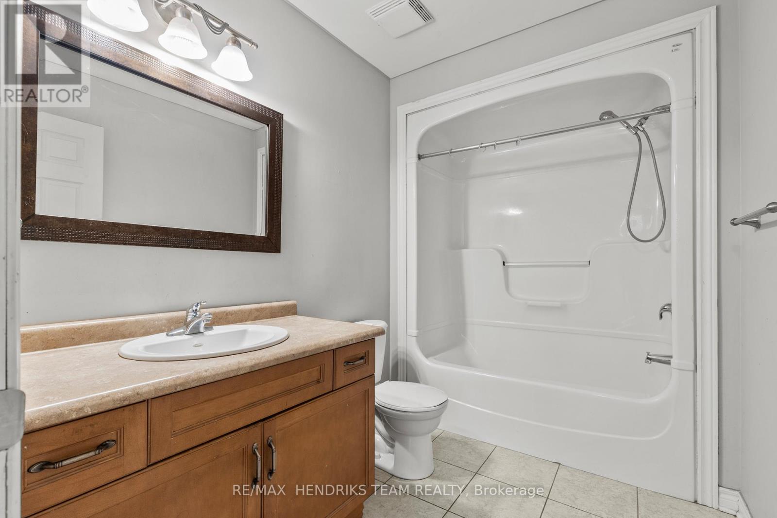 2 Townline Road E, Thorold, Ontario  L2V 2C3 - Photo 20 - X12754662