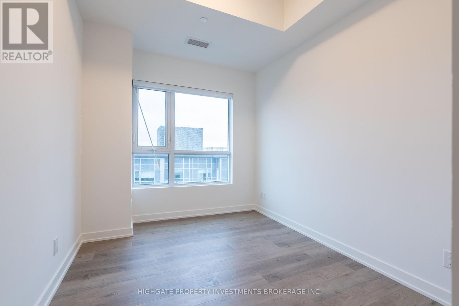 1109 - 56 Lakeside Terrace, Barrie (Little Lake), Ontario  L4M 7B9 - Photo 14 - S12978784