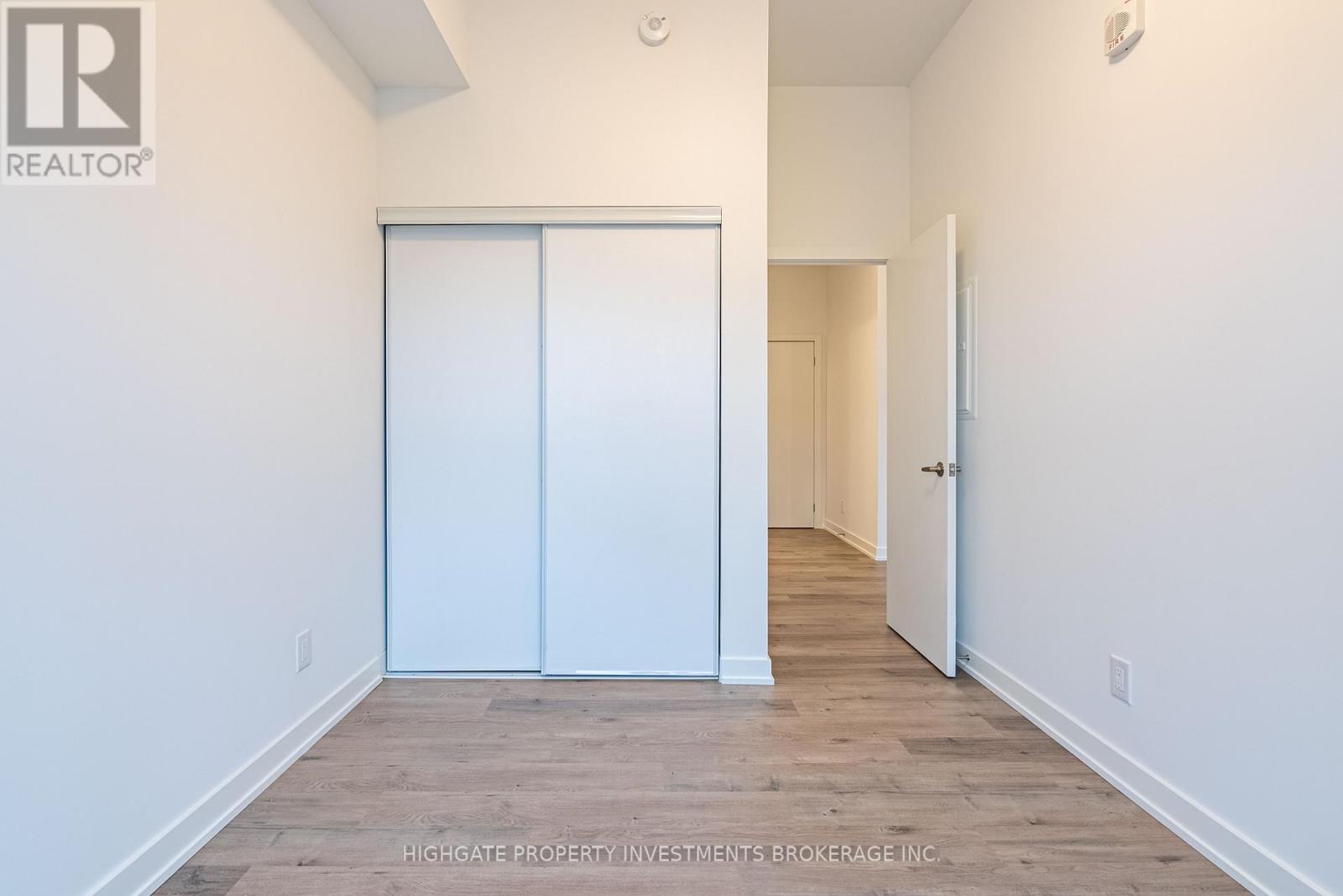 1109 - 56 Lakeside Terrace, Barrie (Little Lake), Ontario  L4M 7B9 - Photo 15 - S12978784