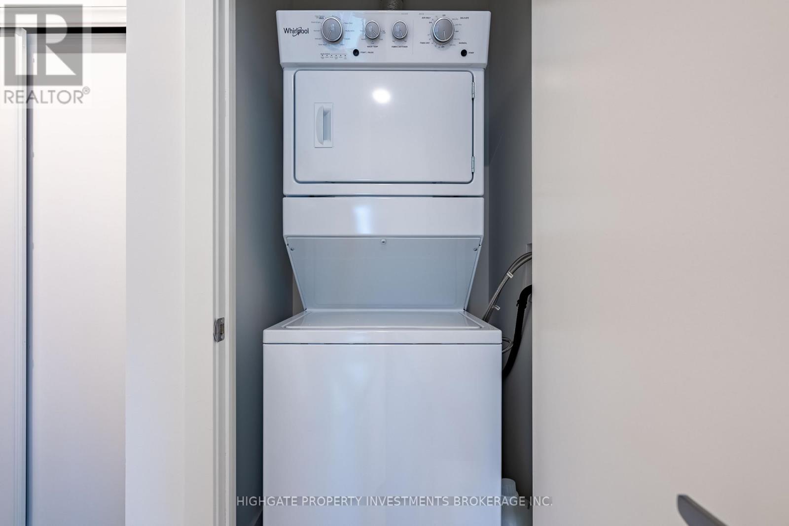 1109 - 56 Lakeside Terrace, Barrie (Little Lake), Ontario  L4M 7B9 - Photo 21 - S12978784