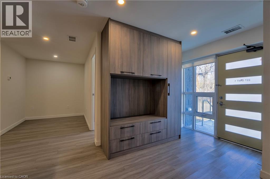 227 Market Street Unit# 1, Hamilton, Ontario  L8R 1P2 - Photo 2 - 40818609