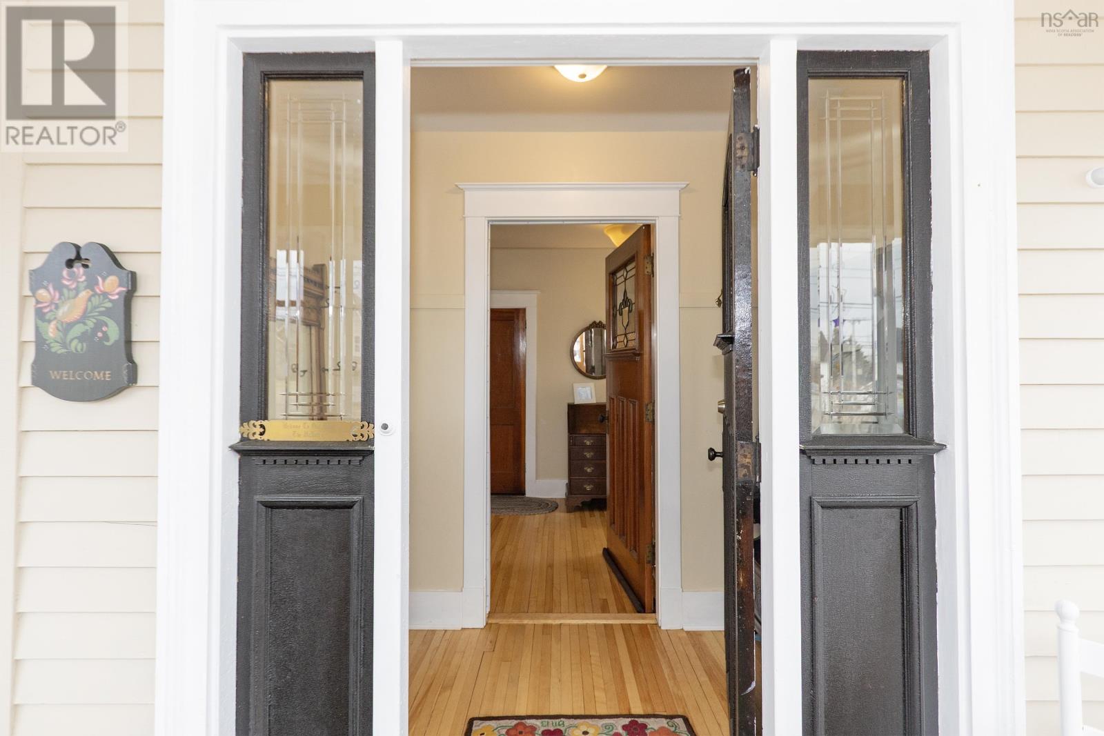 139 Main Street, Springhill, Nova Scotia  B0M 1X0 - Photo 8 - 202606107