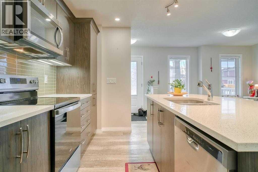 97 Yorkville Boulevard SW, Calgary, Alberta  T2X 4J9 - Photo 13 - A2277782