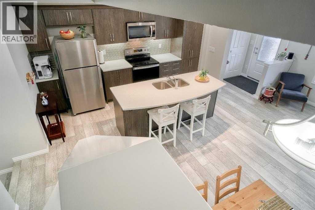 97 Yorkville Boulevard SW, Calgary, Alberta  T2X 4J9 - Photo 17 - A2277782