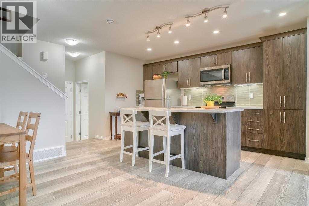 97 Yorkville Boulevard SW, Calgary, Alberta  T2X 4J9 - Photo 14 - A2277782