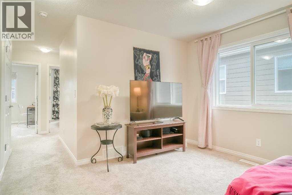 97 Yorkville Boulevard SW, Calgary, Alberta  T2X 4J9 - Photo 23 - A2277782