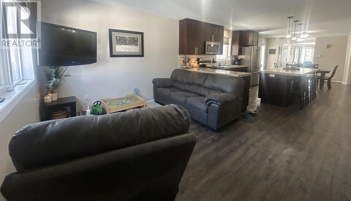 414 Third Street East, Fort Frances, Ontario  P9A 1R3 - Photo 17 - TB2600659