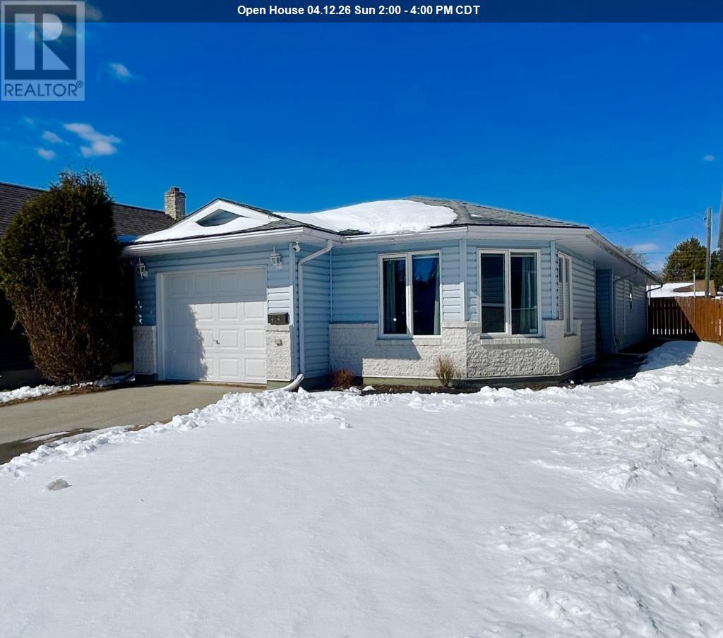 414 Third Street East, Fort Frances, Ontario