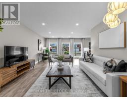 41 EASTLEA CRESCENT, Toronto, Ontario