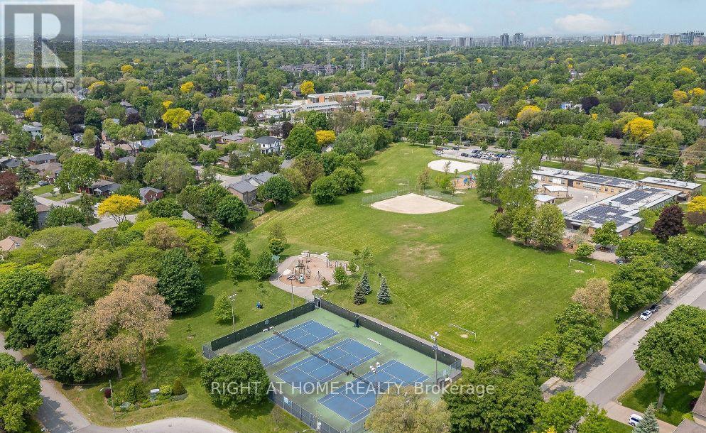 1205 Kipling Avenue, Toronto, Ontario  M9B 3M8 - Photo 23 - W12978776