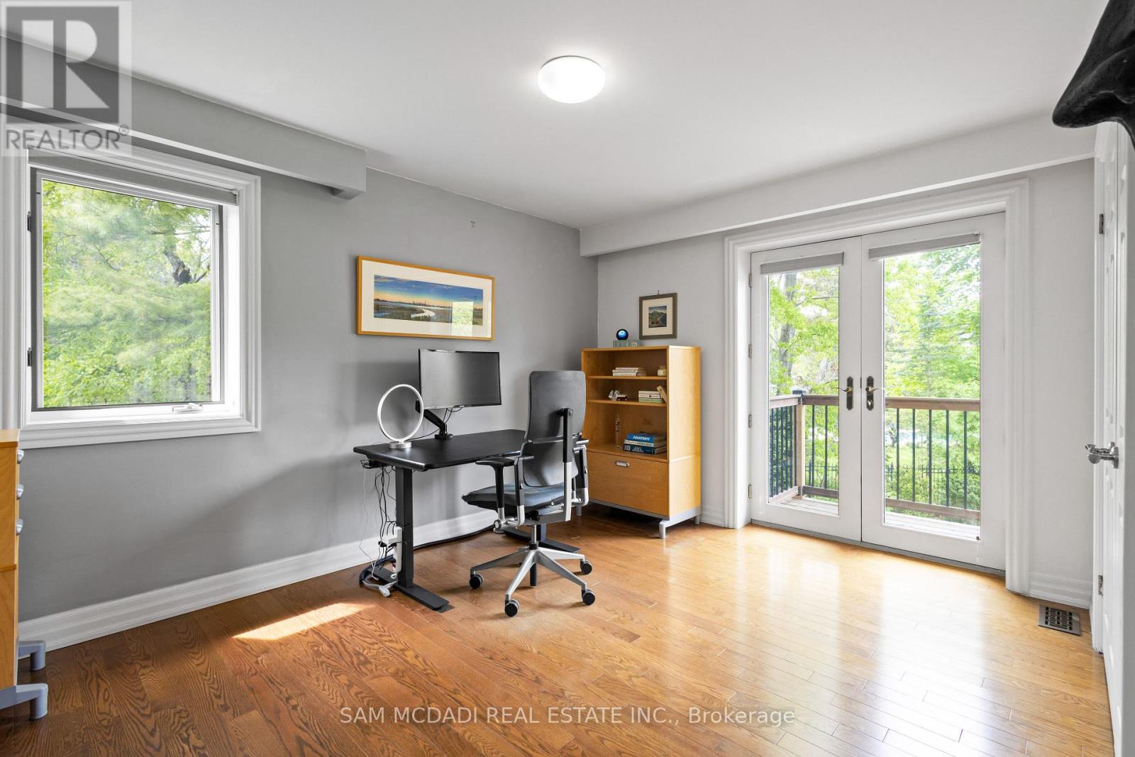 492 Country Club Crescent, Mississauga, Ontario  L5J 2R2 - Photo 32 - W12978782