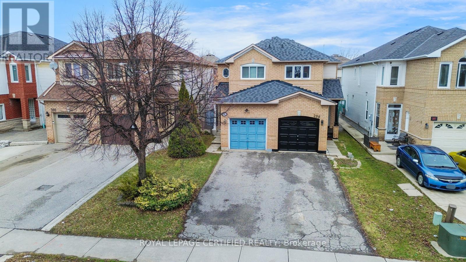 299 Pressed Brick Drive N, Brampton, Ontario  L6V 4L2 - Photo 1 - W12978796