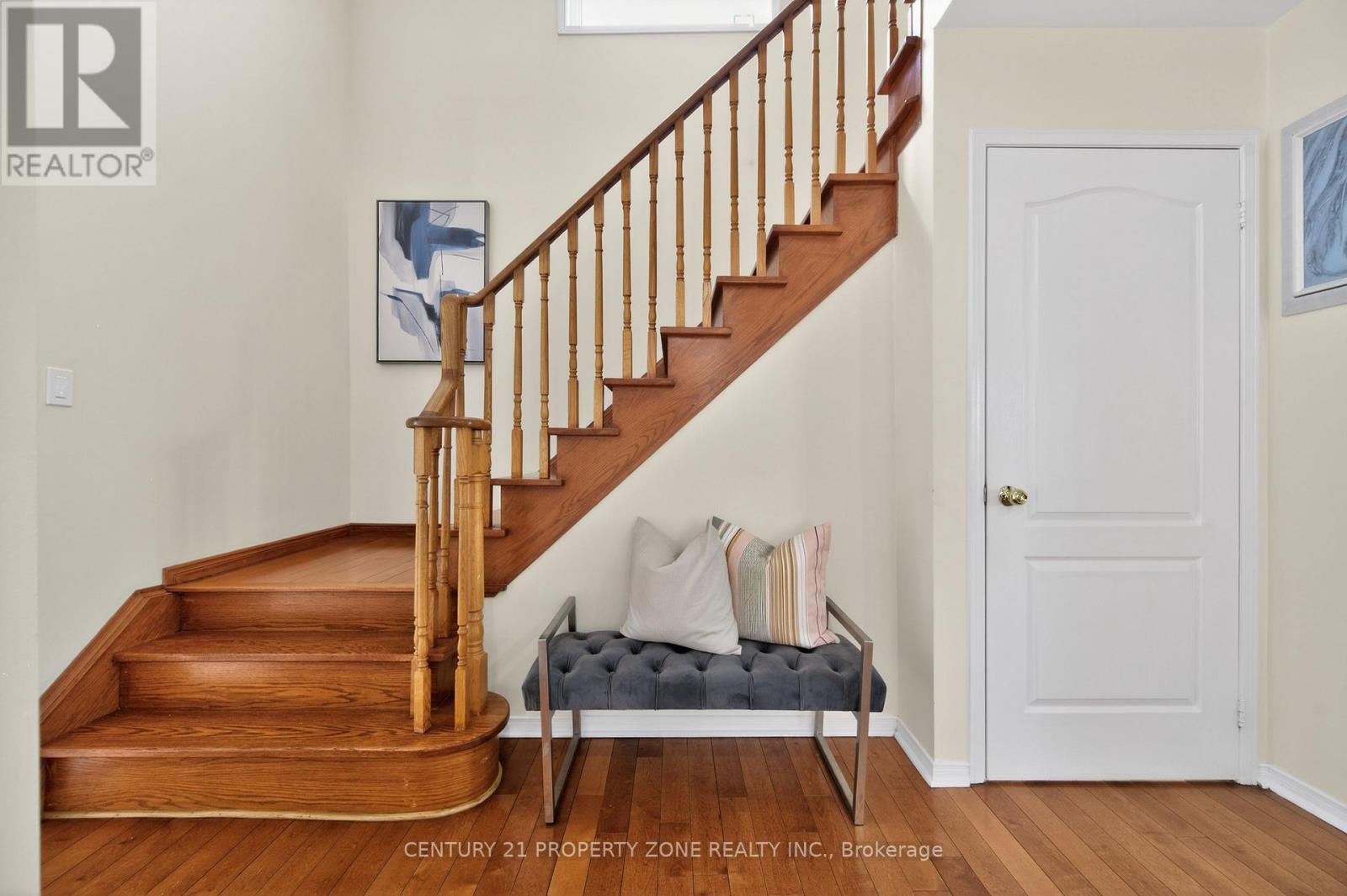 16 Sweet Clover Crescent, Brampton, Ontario  L6R 3A2 - Photo 20 - W12978818