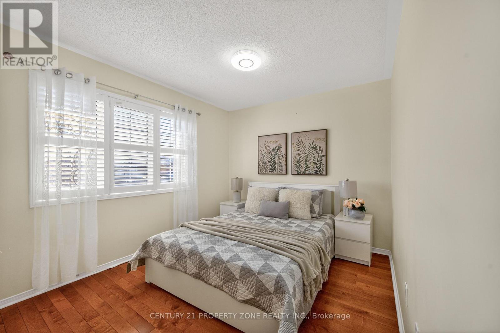 16 Sweet Clover Crescent, Brampton, Ontario  L6R 3A2 - Photo 29 - W12978818