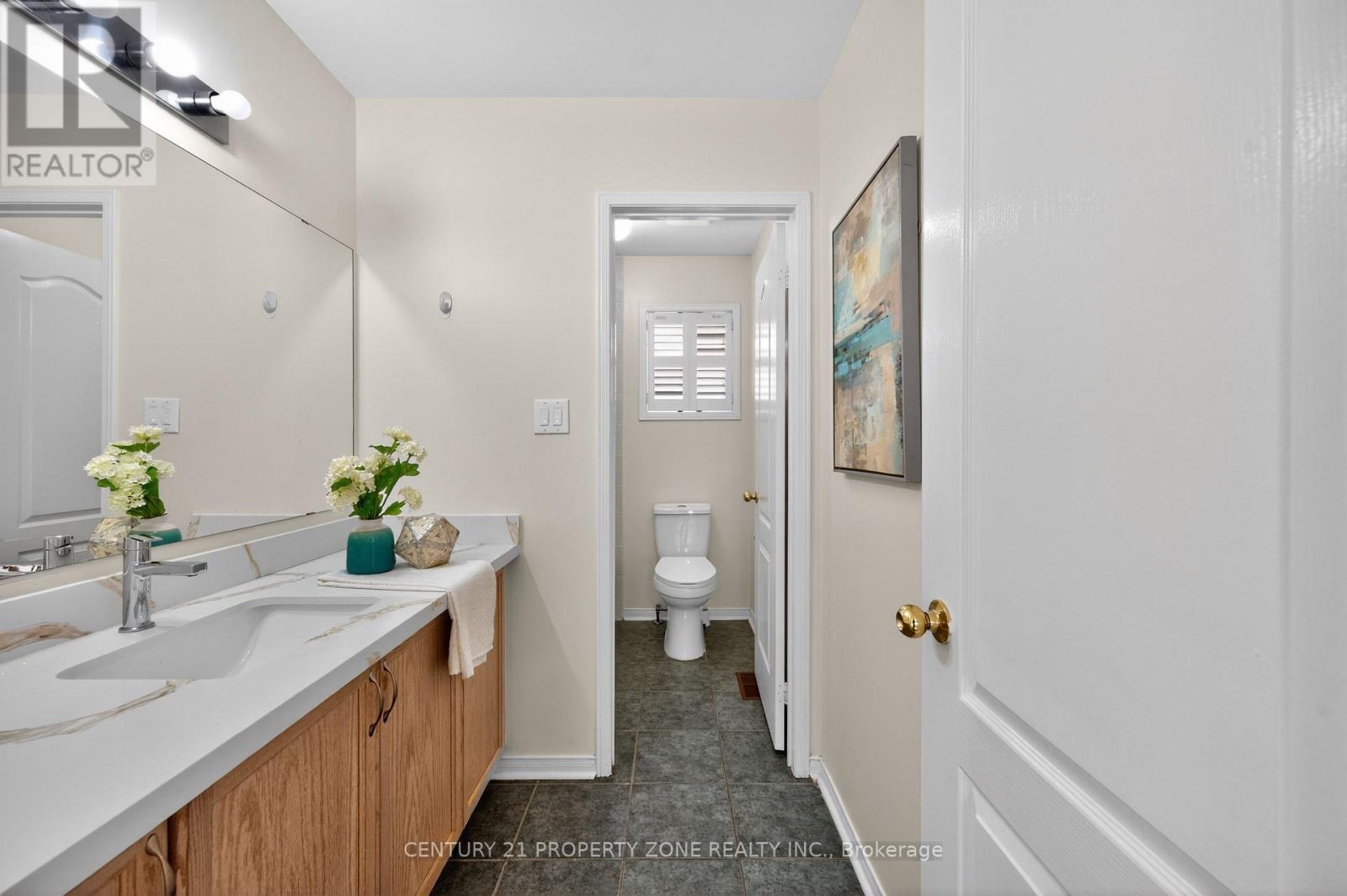 16 Sweet Clover Crescent, Brampton, Ontario  L6R 3A2 - Photo 32 - W12978818