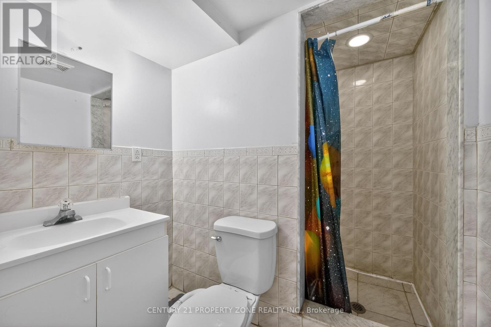 16 Sweet Clover Crescent, Brampton, Ontario  L6R 3A2 - Photo 44 - W12978818