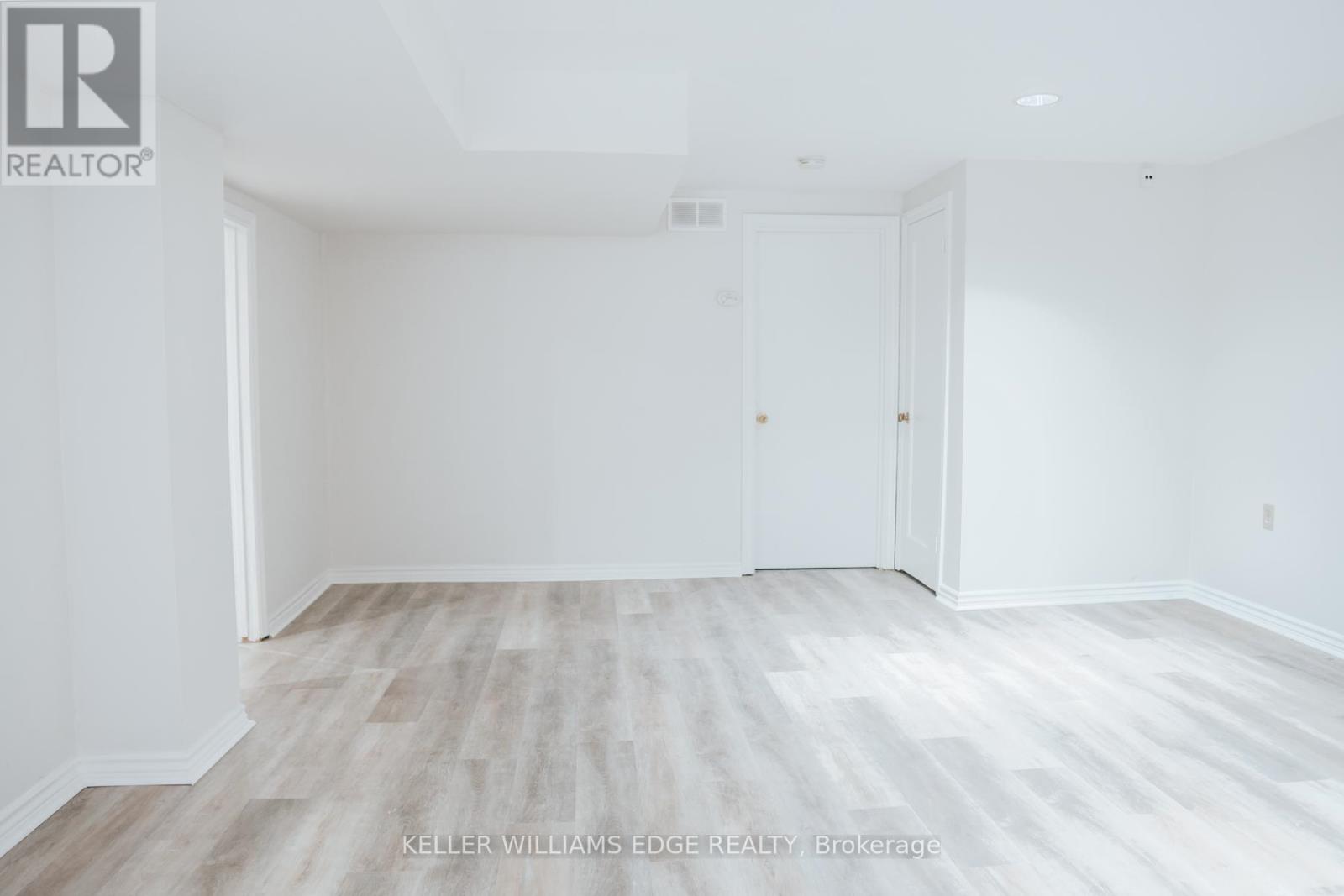 Basement - 2251 Joyce Street, Burlington, Ontario  L7R 2B6 - Photo 11 - W12978858