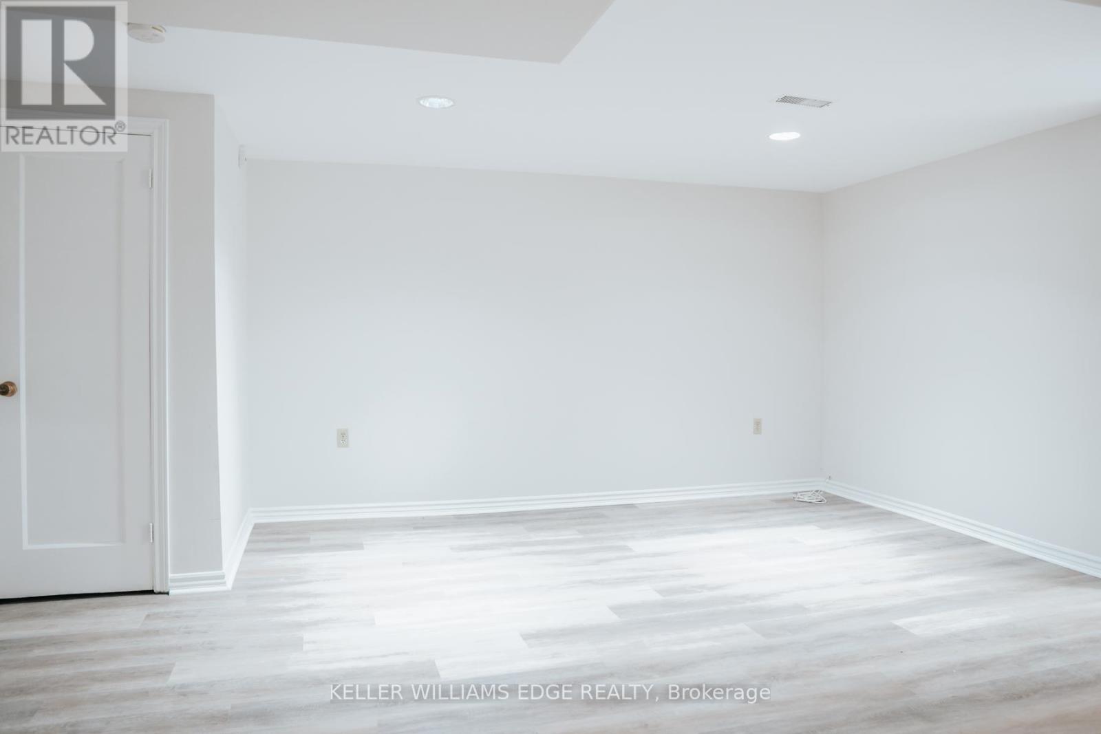 Basement - 2251 Joyce Street, Burlington, Ontario  L7R 2B6 - Photo 12 - W12978858