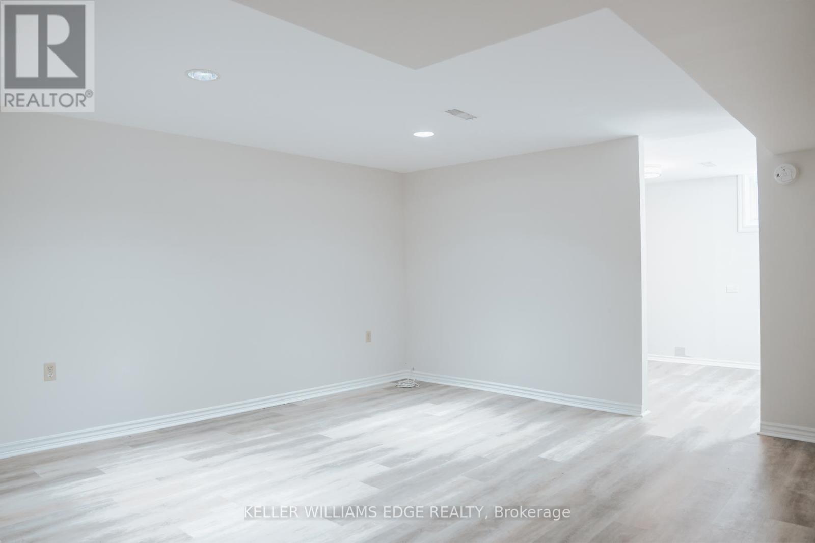 Basement - 2251 Joyce Street, Burlington, Ontario  L7R 2B6 - Photo 14 - W12978858