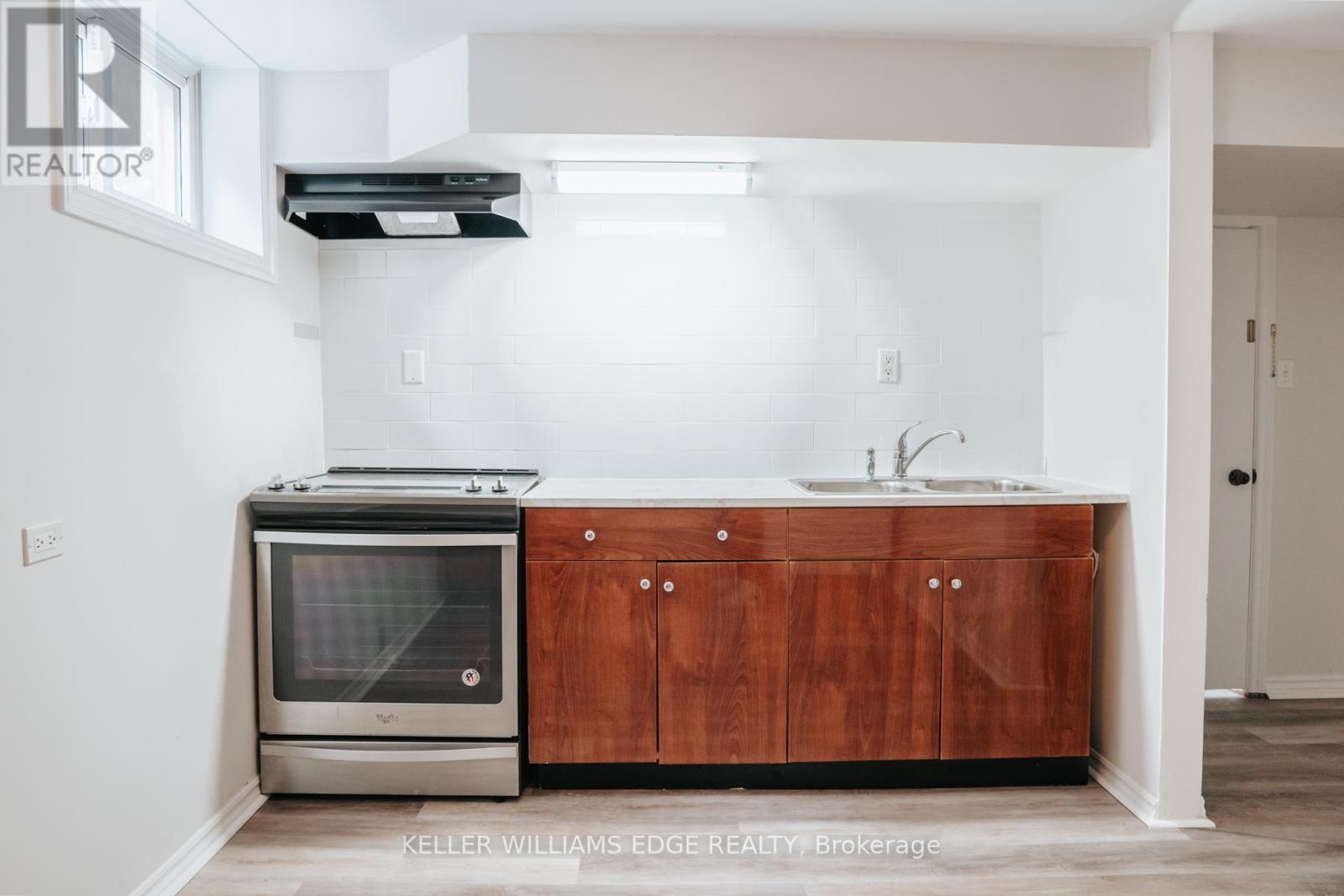 Basement - 2251 Joyce Street, Burlington, Ontario  L7R 2B6 - Photo 22 - W12978858