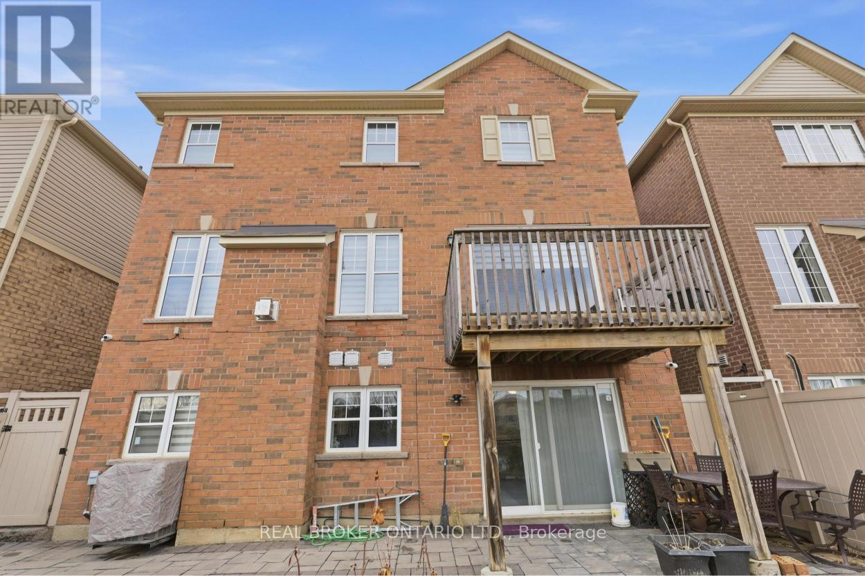 Bsmt - 112 Mincing Trail, Brampton, Ontario  L7A 4S8 - Photo 11 - W12978868