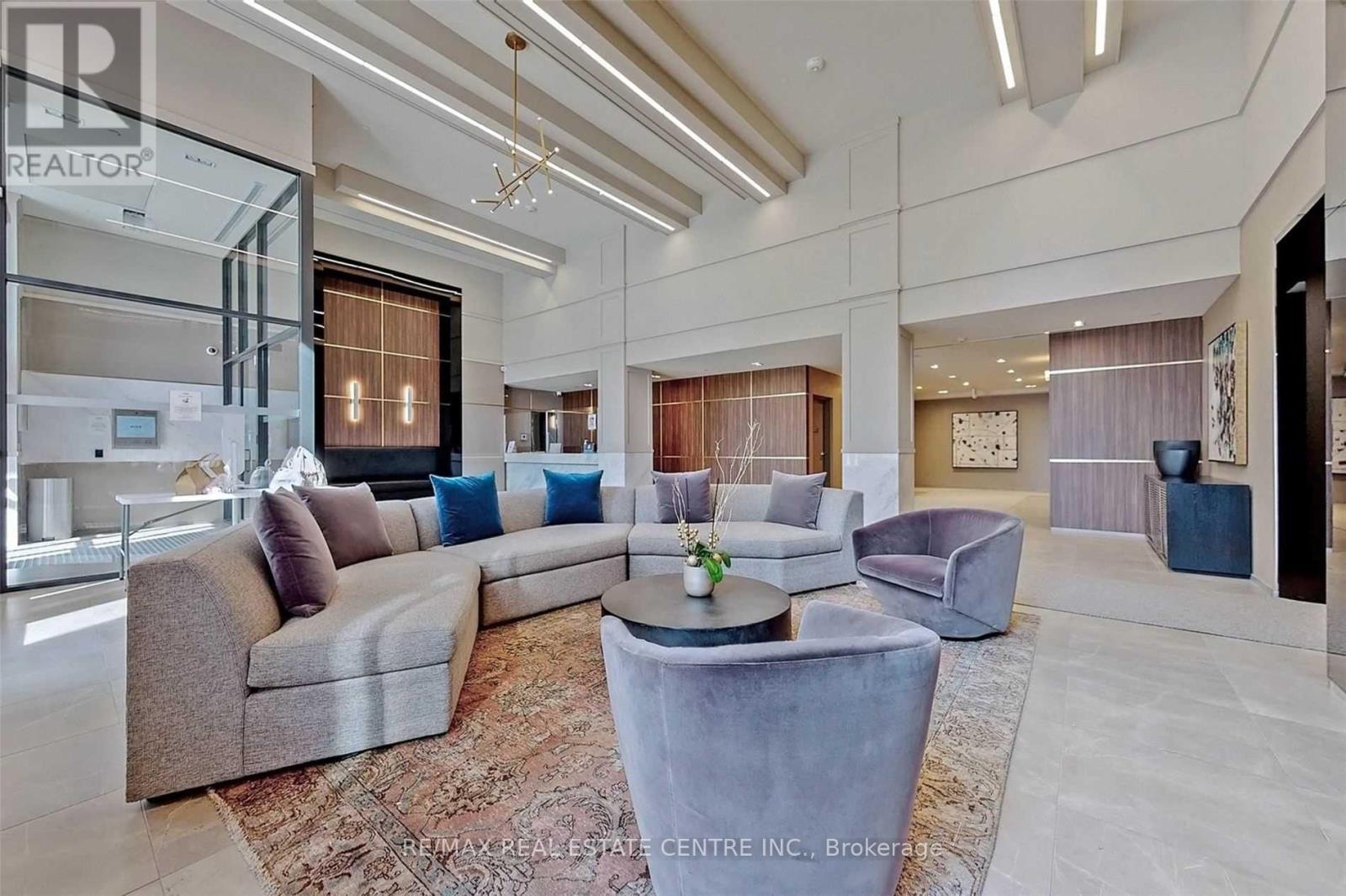 336 - 4085 Parkside Village Drive, Mississauga, Ontario  L5B 0K9 - Photo 7 - W12978876