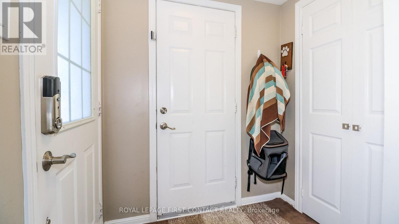 34 Ridwell Street, Barrie, Ontario  L4N 0W7 - Photo 7 - S12853364