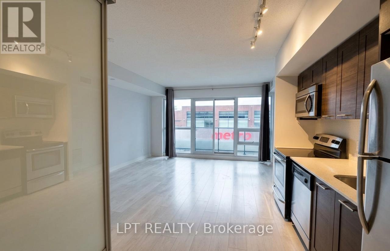 410 - 2220 Lakeshore Boulevard W, Toronto, Ontario  M8V 1A4 - Photo 4 - W12743508